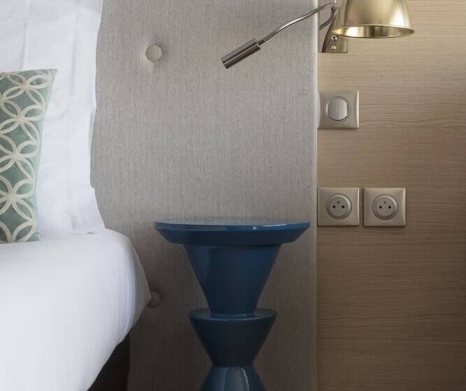 Номер Superior Внутренний, Mercure Villeneuve Loubet Plage