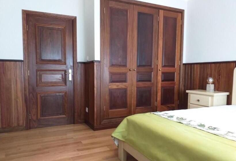 Семейный Номер, Greenside Of Sea Hostel