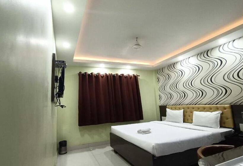 Standardrum, Oyo 63219 Amtala Guest House