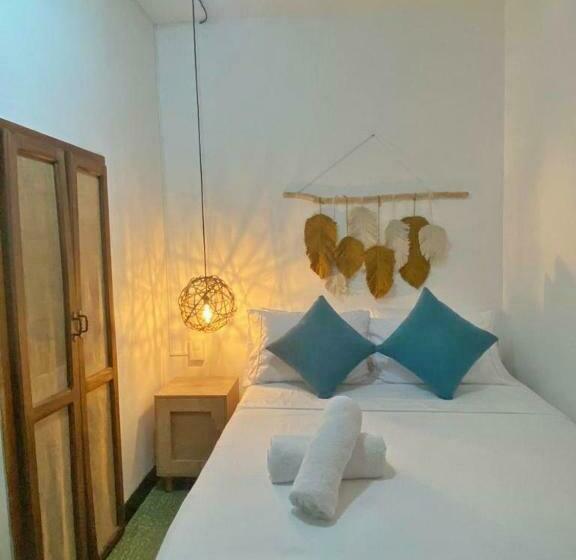 חדר סטנדרט חדר אמבטיה משותף, Traveler Hostel