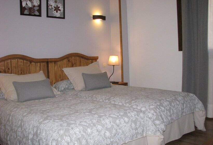 Апартаменты 2 Спальни, Aparthotel Sarrato