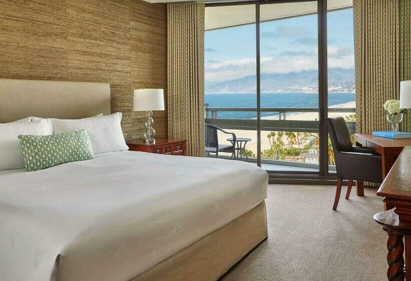 Номер Deluxe Кровать Кинг, Fairmont Miramar Hotel & Bungalows