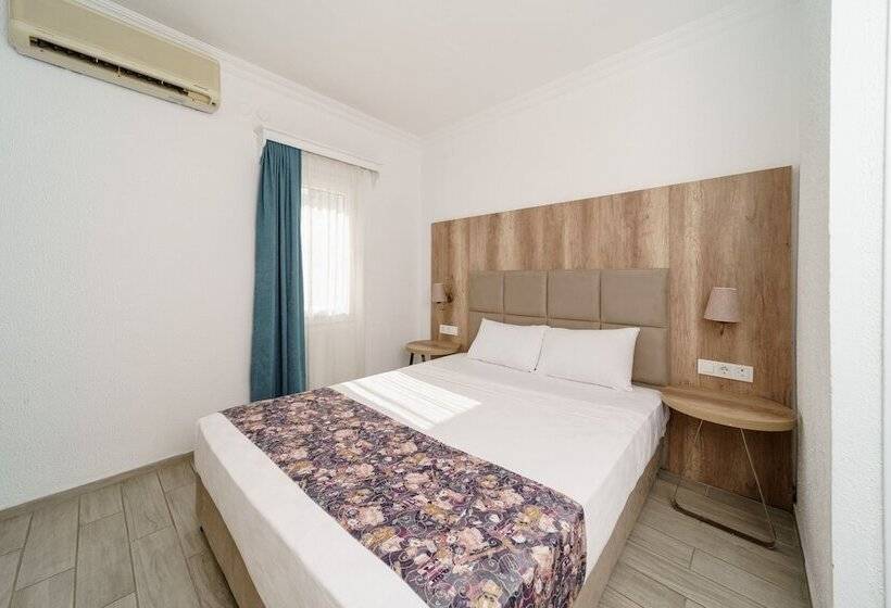 اتاق سوپریور با بالکن, Costa Maya Bodrum