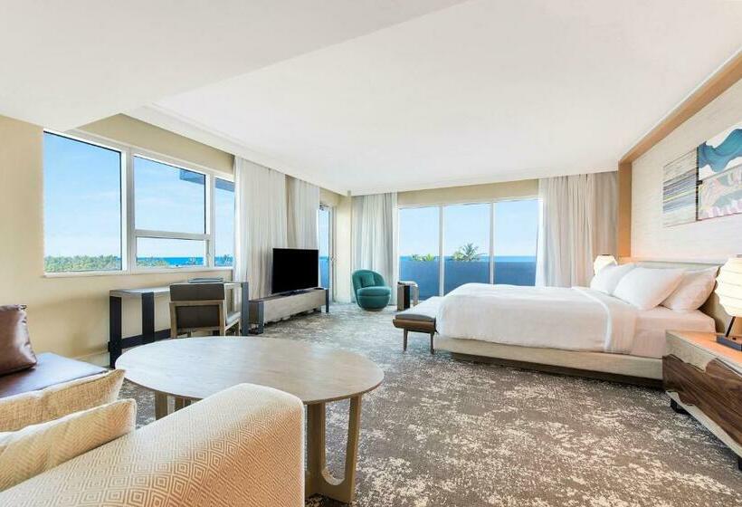 سوئیت پریمیوم, Eden Roc Miami Beach