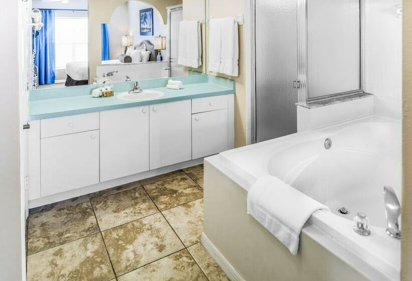 Апартаменты 2 Спальни, Hilton Vacation Club Aqua Sol Orlando West