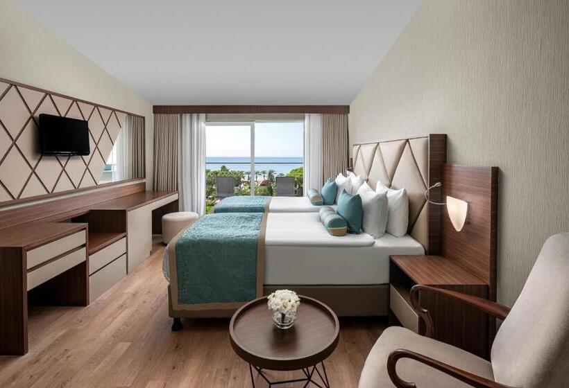 带海景的标准房, Papillon Ayscha Resort & Spa
