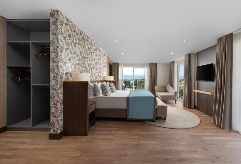 带大床的套房, Papillon Ayscha Resort & Spa