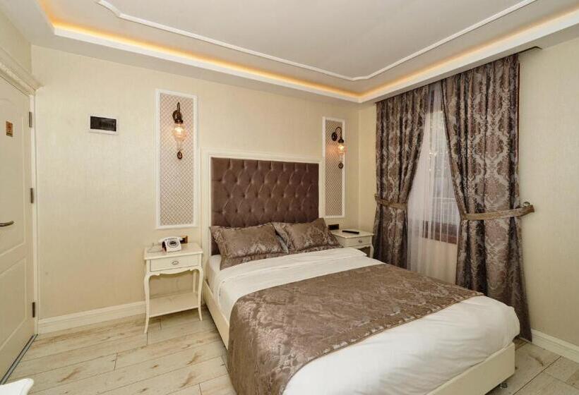 Standard Single Room, Zeynep Sultan