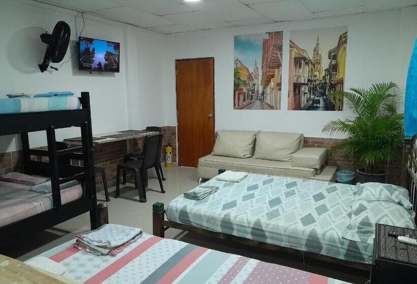 اتاق خانوادگی, Habitaciones En Cartagena Cerca Al Mar