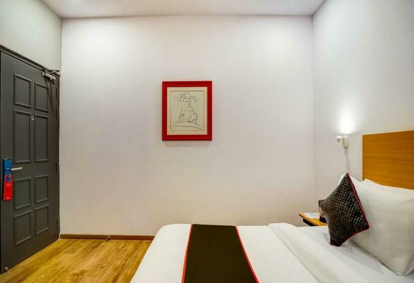 Quarto Triplo Clássico, Super Townhouse Sector 19 Indiranagar Near Fun Republic Mall