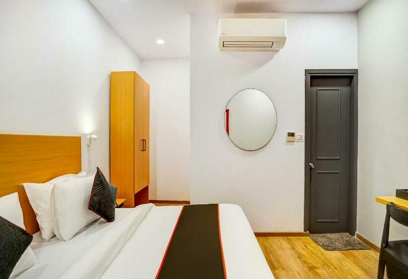 Quarto Triplo Clássico, Super Townhouse Sector 19 Indiranagar Near Fun Republic Mall