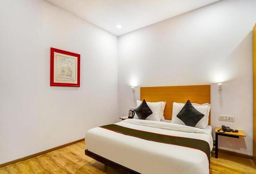 Quarto Triplo Clássico, Super Townhouse Sector 19 Indiranagar Near Fun Republic Mall