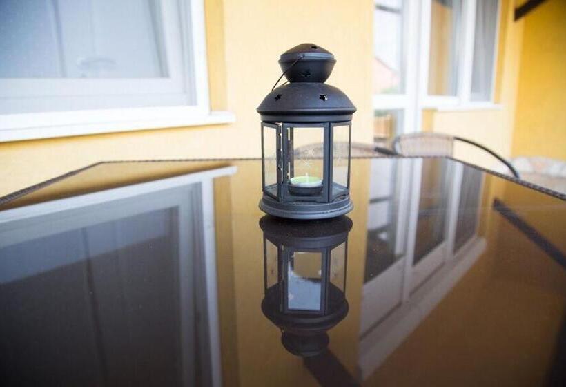 Номер Deluxe, Levendula Apartmanház