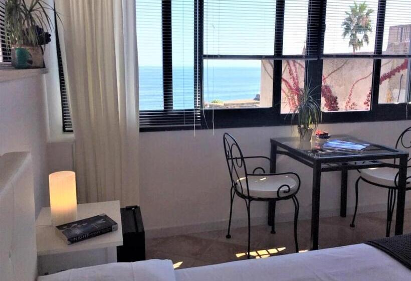 Quarto Estandar Vista Mar, Casa Mafalda B&b