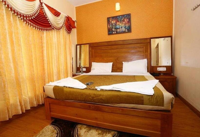 חדר דלוקס, Mmr Grand Inn