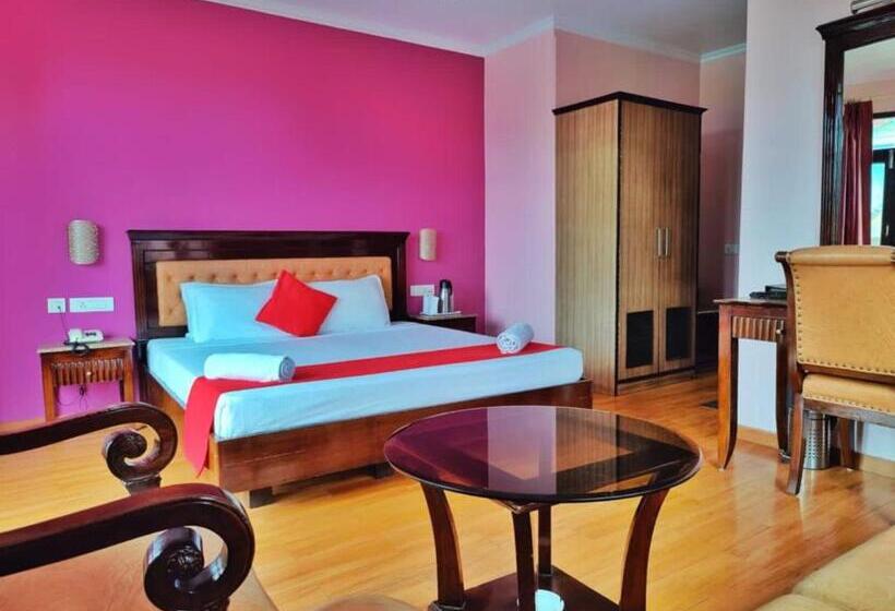 Quarto Familiar Deluxe, Goroomgo Sun Shine Regency Shimla