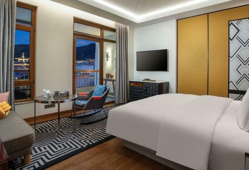 Номер Premium с Балконом, Indigo Diqing Moonlight City, An Ihg