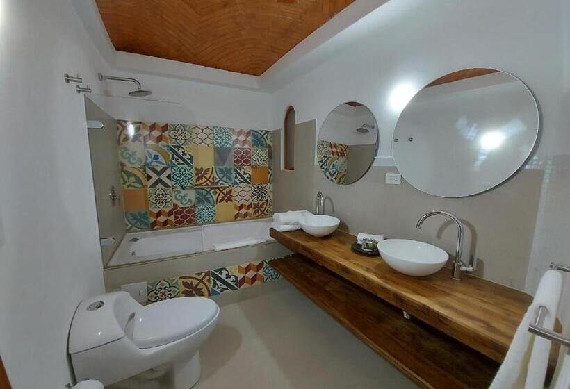 Люкс Повышенной Комфортности, La Alhambra Hotel Boutique