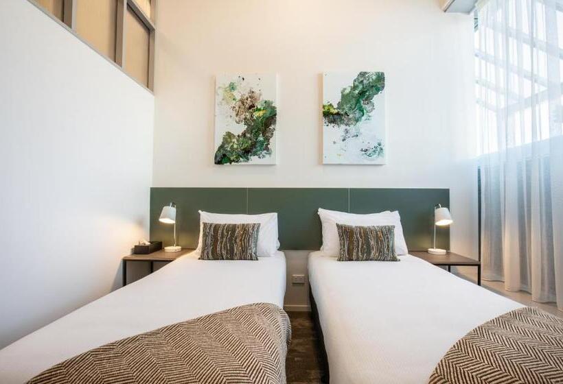 Апартаменты 2 Спальни, Sojourn Apartment Hotel   Riddiford