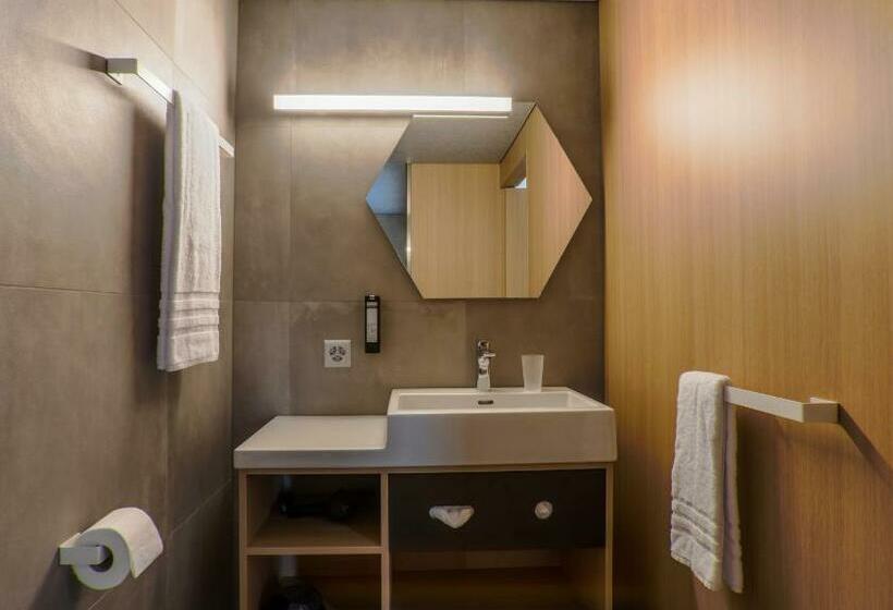 غرفة قياسية, The Lab Hotel & Apartments