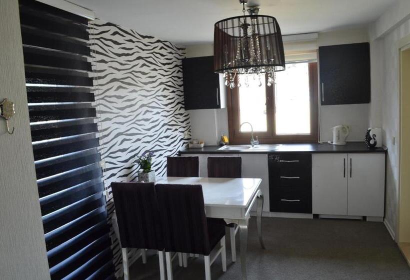 Люкс Кровать Кинг, Parla Viens Suites
