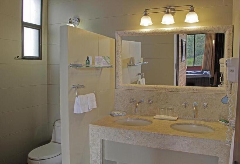 Люкс Кровать Кинг, Arenal Kioro Suites & Spa