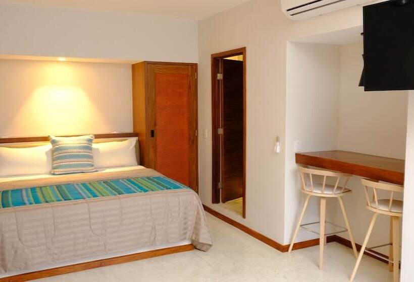 Junior Suite, Eloisa
