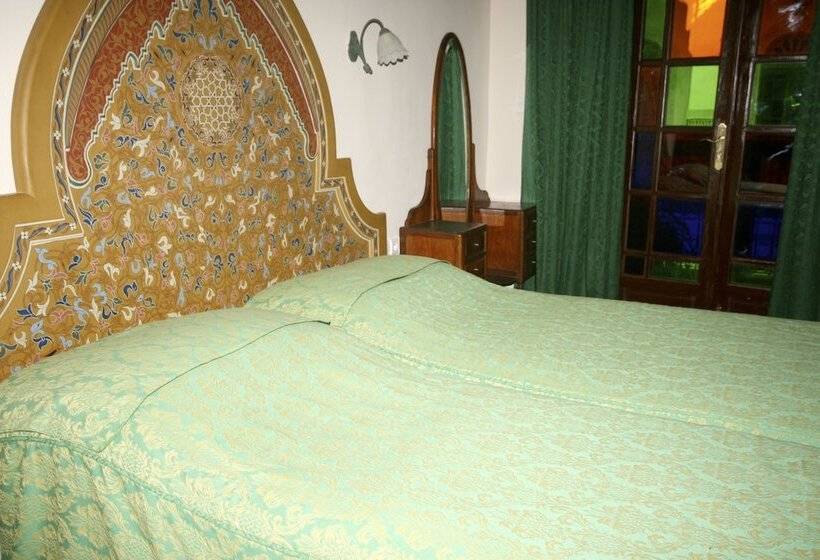 标准间, Riad El Ghalia