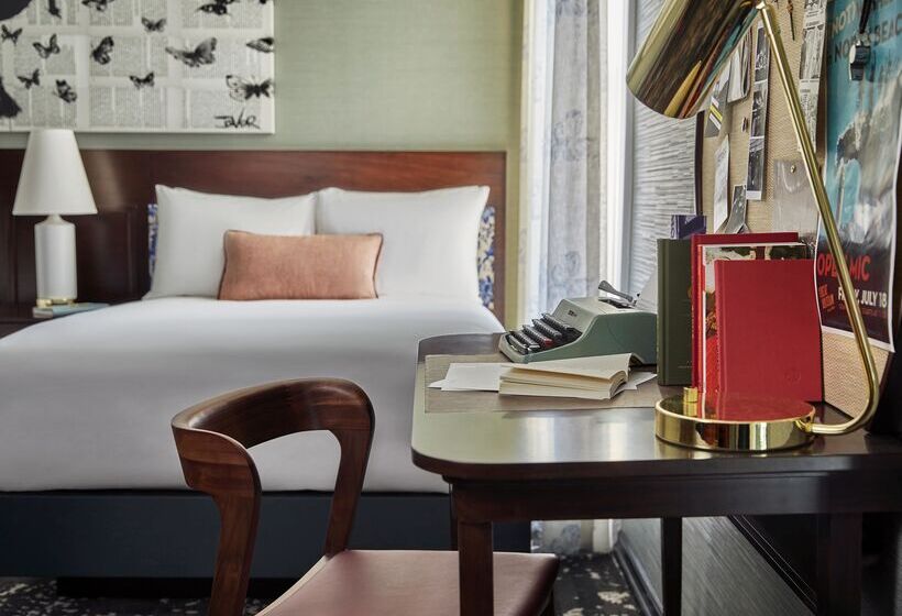 Standard Szoba King Size Bed, Emblem San Francisco