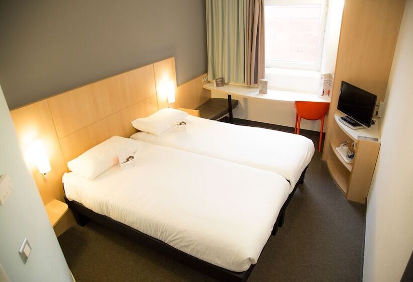 스탠다드 룸, Ibis Hull  City Centre