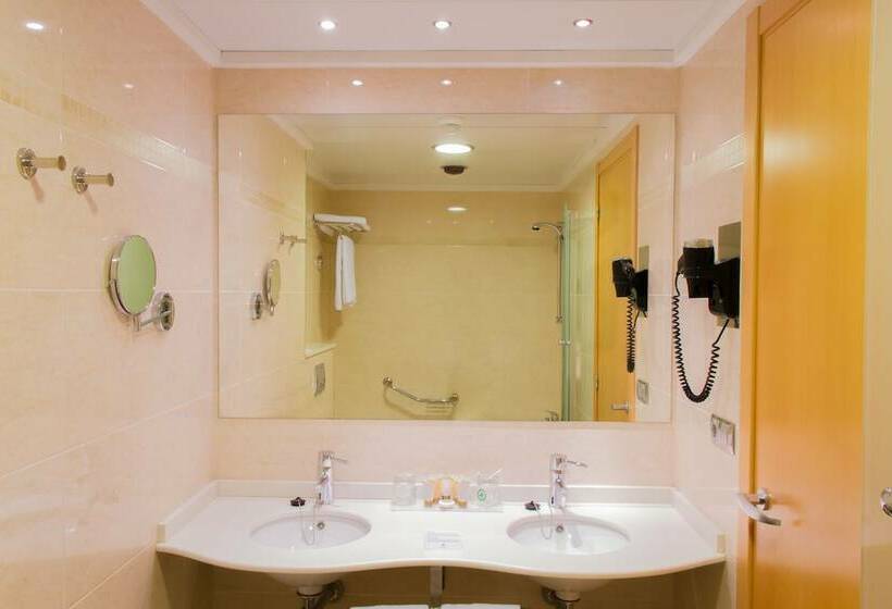 4인용 스탠다드 룸, AR Diamante Beach & Spa Hotel 4* Sup