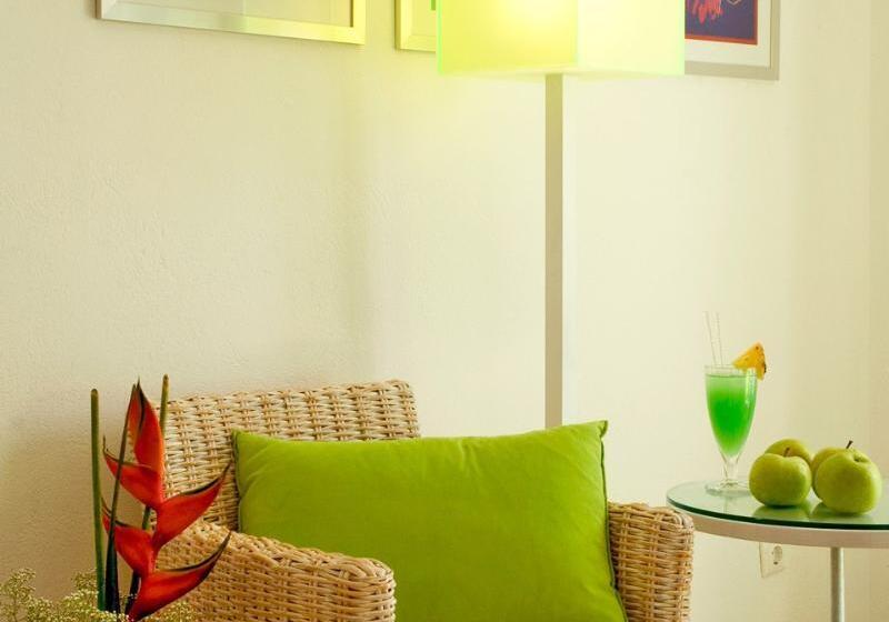 Standard-invahuone King-vuode, Holiday Inn Express Hotel & Suites Bonita Springs/naples, An Ihg