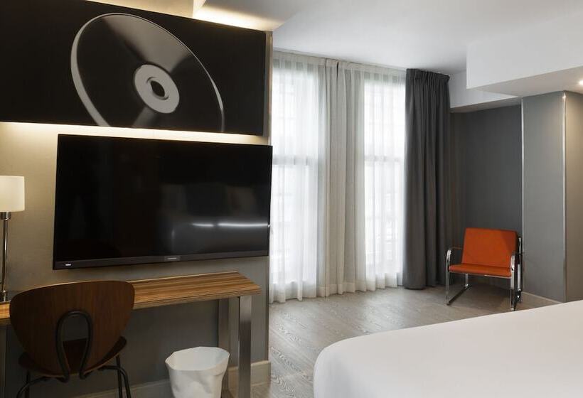 Quarto Estandar, Petit Palace Alcala