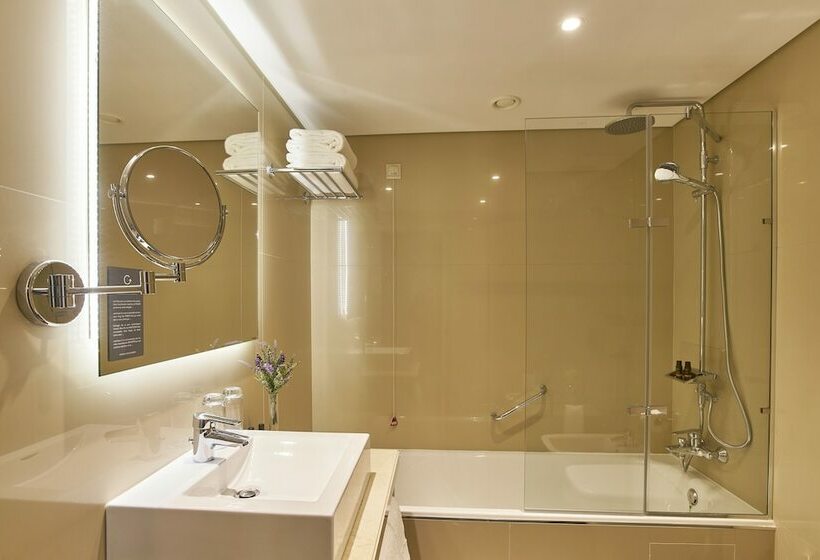 Quarto superior, Portobay Marques