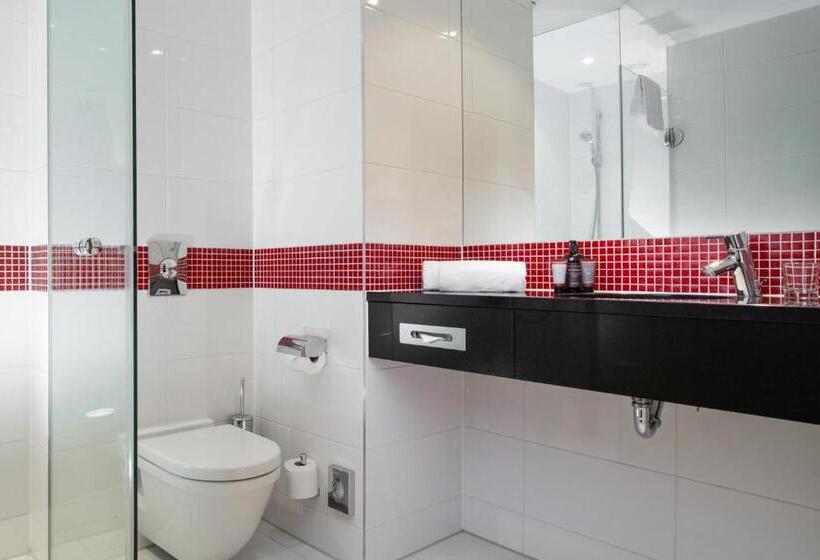 Quarto Deluxe, Orea Hotel Angelo Praha