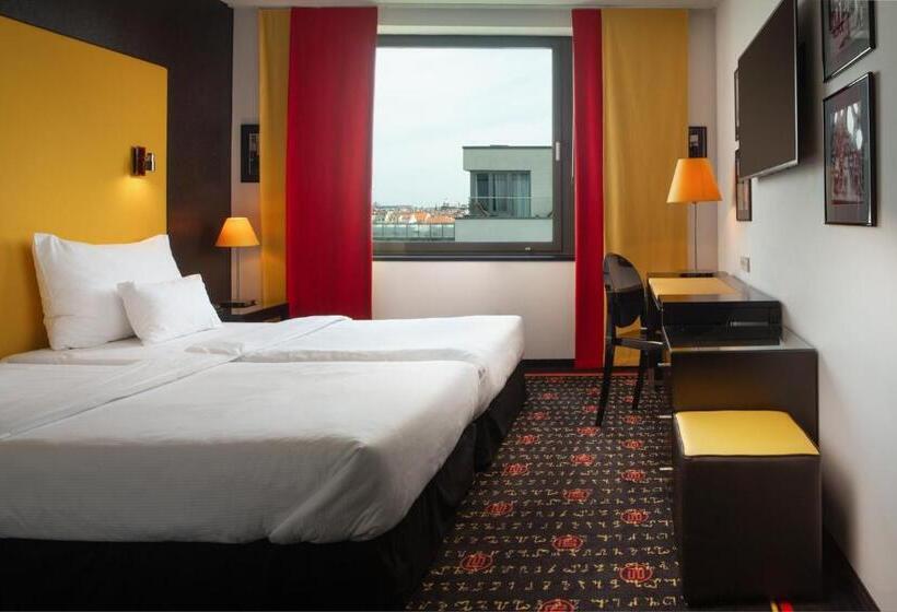 Quarto Executivo, Orea Hotel Angelo Praha