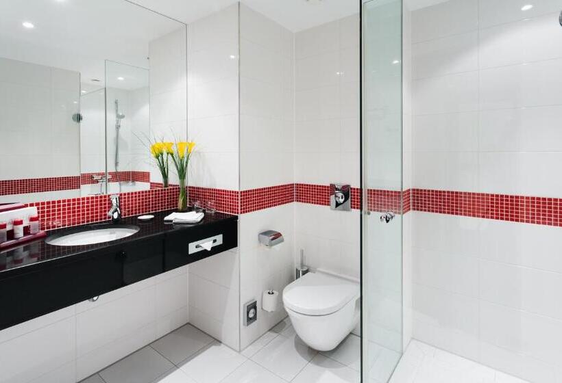 Suíte Júnior, Orea Hotel Angelo Praha