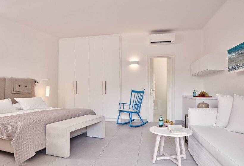 스탠다드 스튜디오, Santo Miramare Beach Resort
