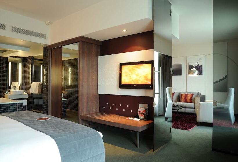 스위트, Southern Sun Rosebank, Johannesburg