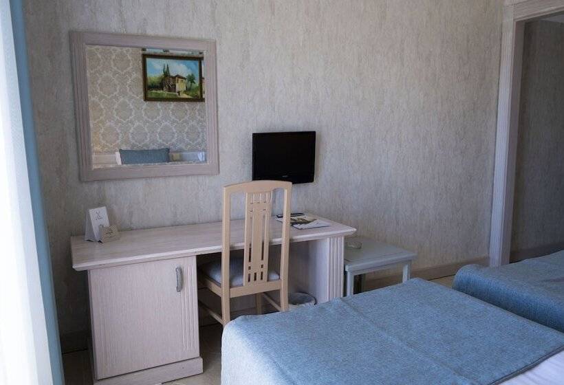 Номер Стандарт, X Life Hotel Sarıgerme 15   Adult
