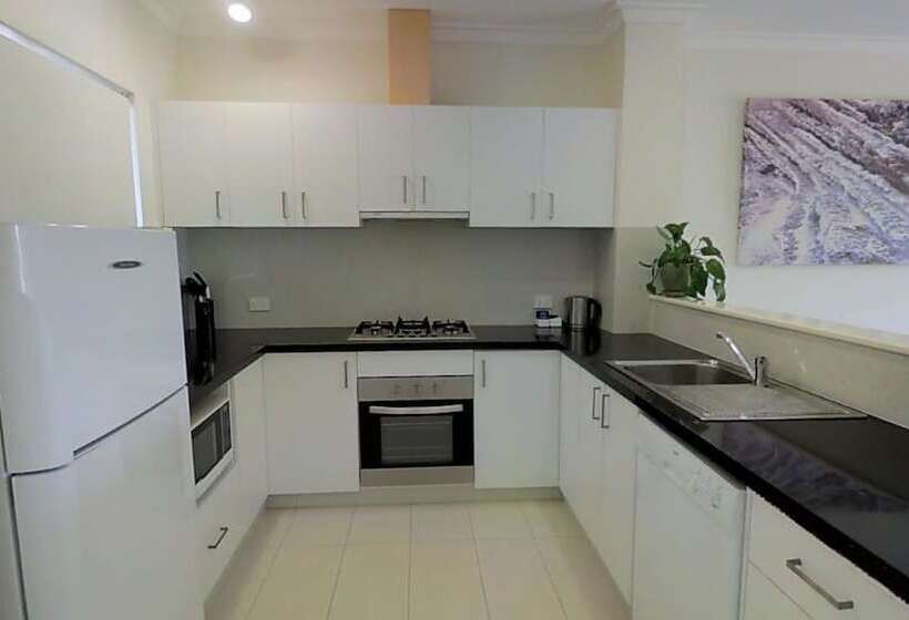 Апартаменты 2 Спальни, Margarets Beach Resort