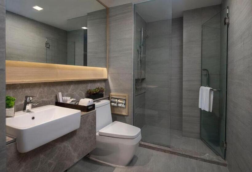 سوئیت با وان آب گرم, Solitaire Bangkok Sukhumvit 11