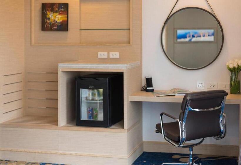 اتاق سوپریور, Solitaire Bangkok Sukhumvit 11