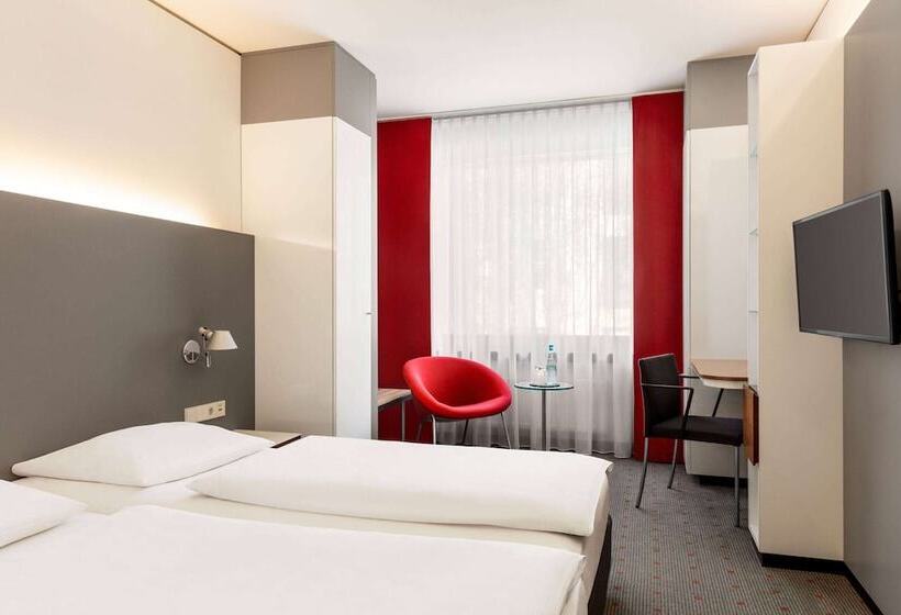 Номер Комфорт, Vienna House Easy By Wyndham Stuttgart