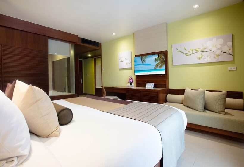 Номер Deluxe, Courtyard By Marriott Phuket, Patong Beach Resort