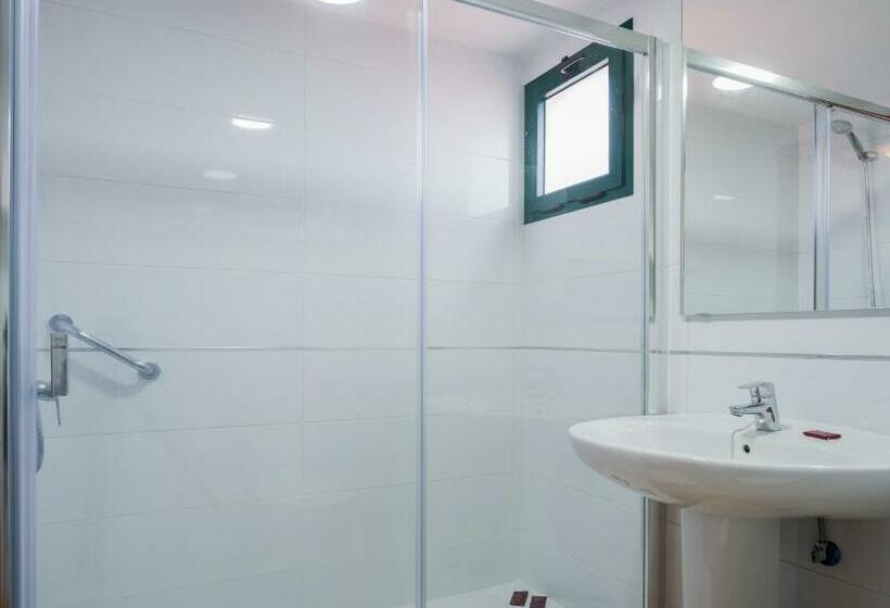 Апартаменты 2 Спальни с Террасой, Apartamentos Los Rosales