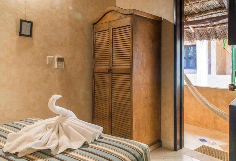 Standard Szoba, Barrio Latino Hotel Drop And Go By Bestoffer Stays