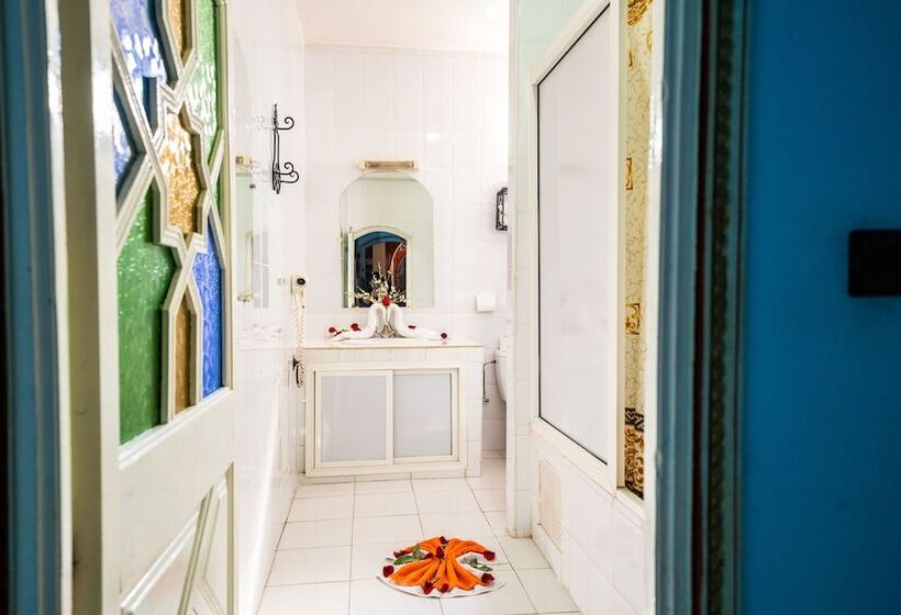 スタンダード４人部屋, Moroccan House
