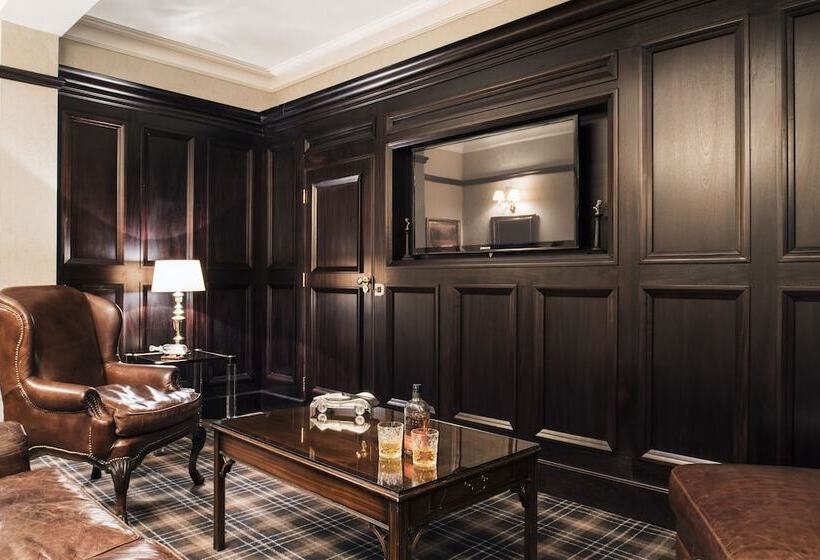 Президентский Люкс, The Vermont Hotel & Vermont Apart