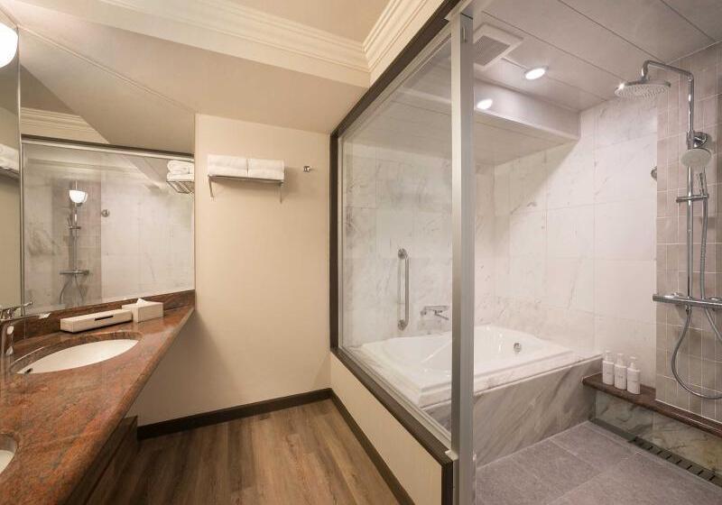 4인용 수피리어 룸, Oriental Hotel Okinawa Resort & Spa